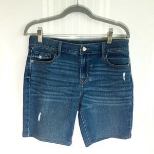 Old Navy Bermuda Jean Shorts Distressed Size 6 Blue Denim w/ Pockets Cotton